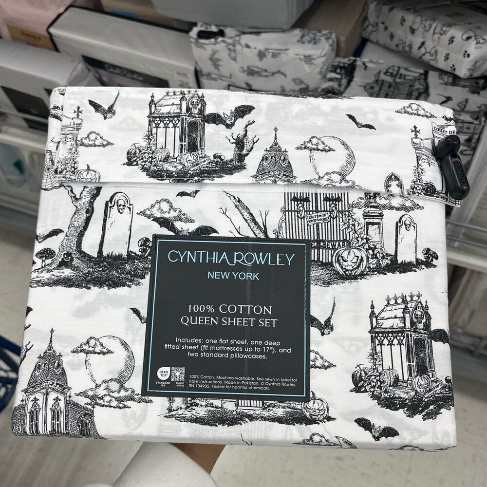 Cynthia Rowley Halloween Haunted House Bat Pumpkin Toile Sheet Set (Queen)